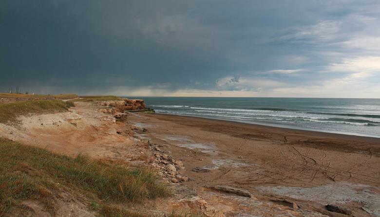 Alerta amarilla y tormentas fuertes: así estará el clima este martes en Necochea y Quequén