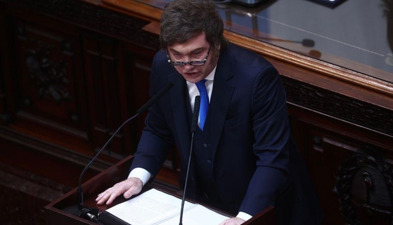 Entre aplausos y cruces, Milei abrió el año legislativo en el Congreso