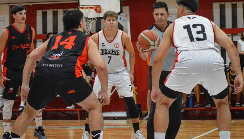 Huracán de Necochea golpeó primero y venció con autoridad en Tres Arroyos