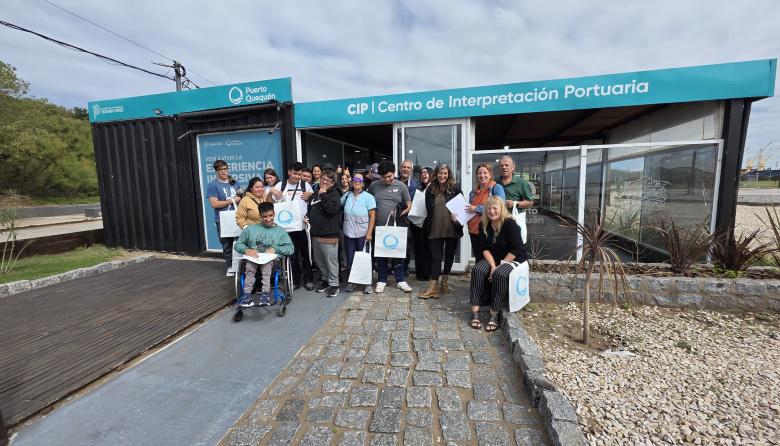 “Todos al Agua” participó de una visita guiada inclusiva al CIP de Puerto Quequén