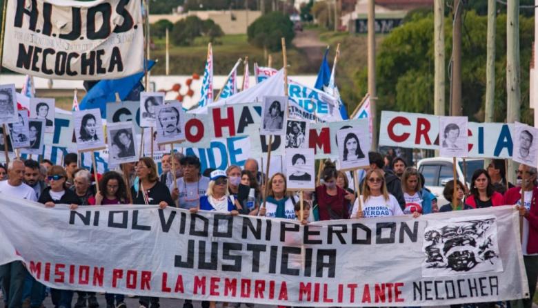 “Memoria completa es que digan dónde están”: movilizan al HCD Necochea ante el intento negacionista libertario