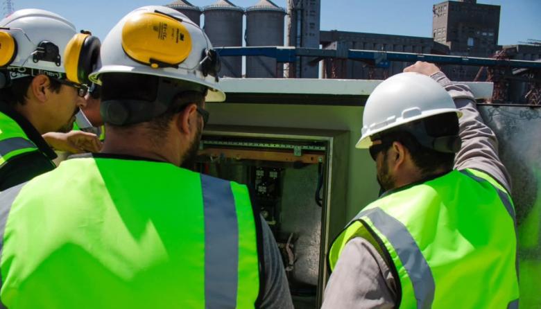 Avanza la obra de repotenciación eléctrica en los sitios 8, 9 y 10