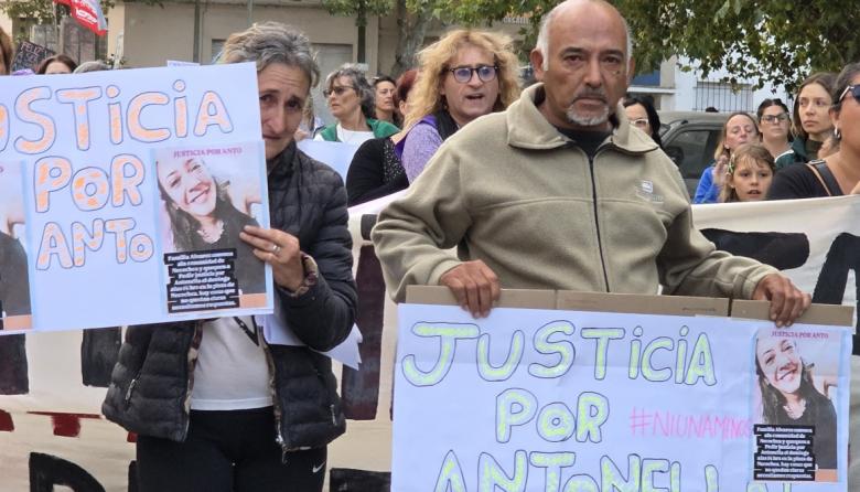 “Vas a terminar como tu hija”: el padre de Antonella Álvarez denunció haber sido amenazado