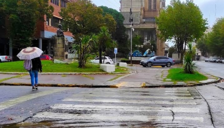 Vuelven las clases este miércoles: no hay alertas y mejora el clima