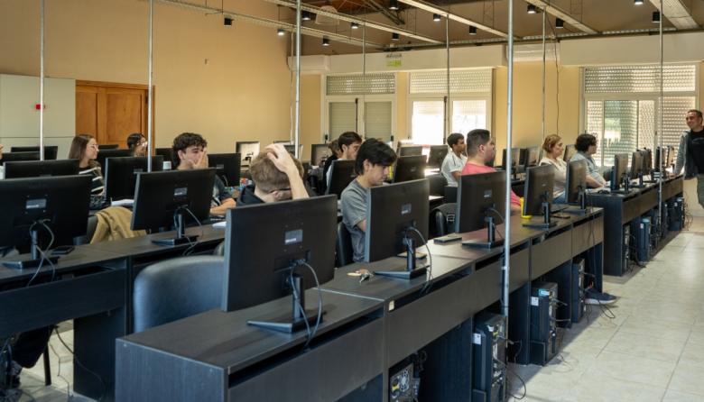 San Cayetano puso en marcha dos diplomaturas universitarias