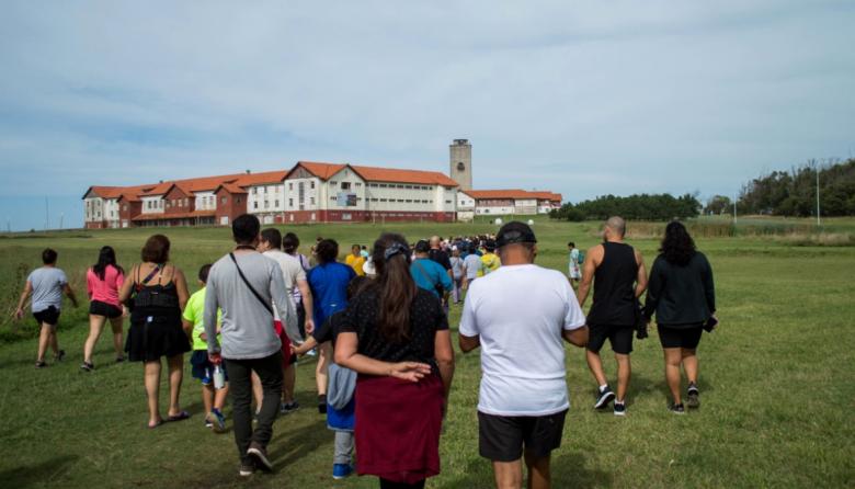 Chapadmalal en conflicto: desalojos, tensión y el futuro de un emblema del turismo social