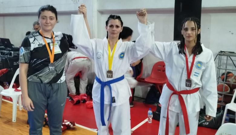 Taekwondistas de Necochea brillaron en el histórico Campeonato “Mario Yorio”