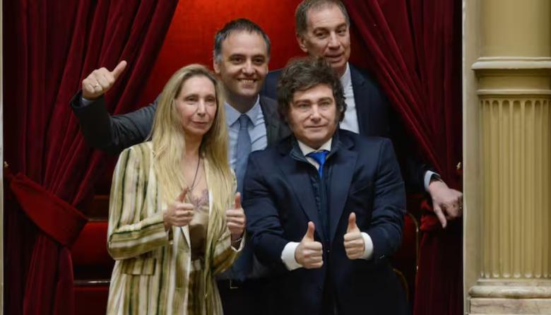 Adorni en la mira, Milei se expone y la reforma política abre otro frente