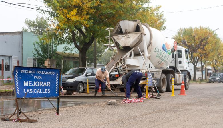 San Cayetano impulsa obras y destina más de $150 millones para mantenimiento vial