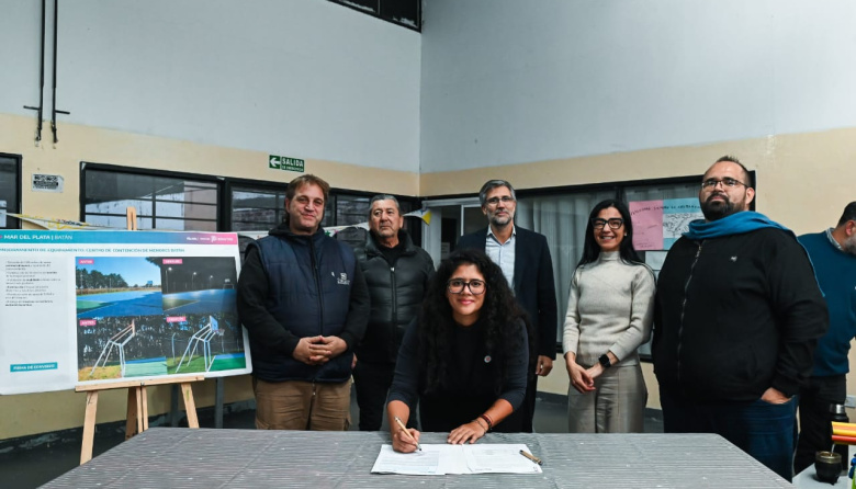 La necochense Andrea Cáceres participó de acuerdos para fortalecer espacios comunitarios en Mar del Plata