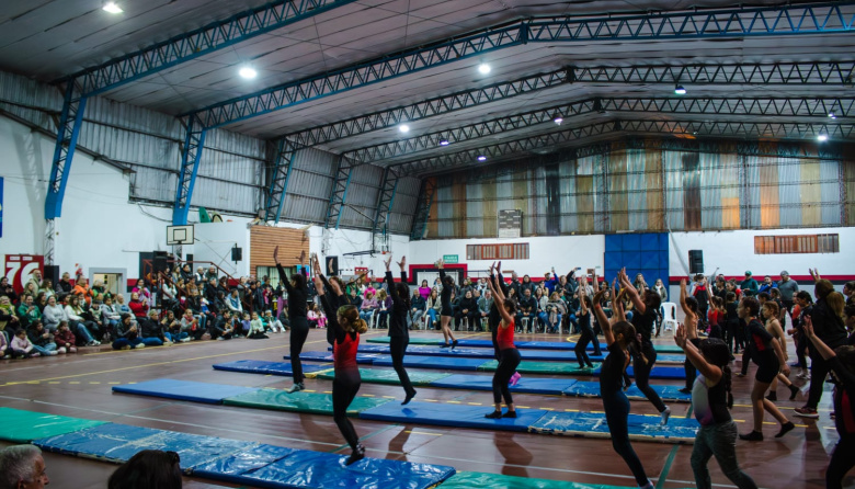 “Golpeamos puertas”: la historia detrás de la reapertura del gimnasio del CEF 76