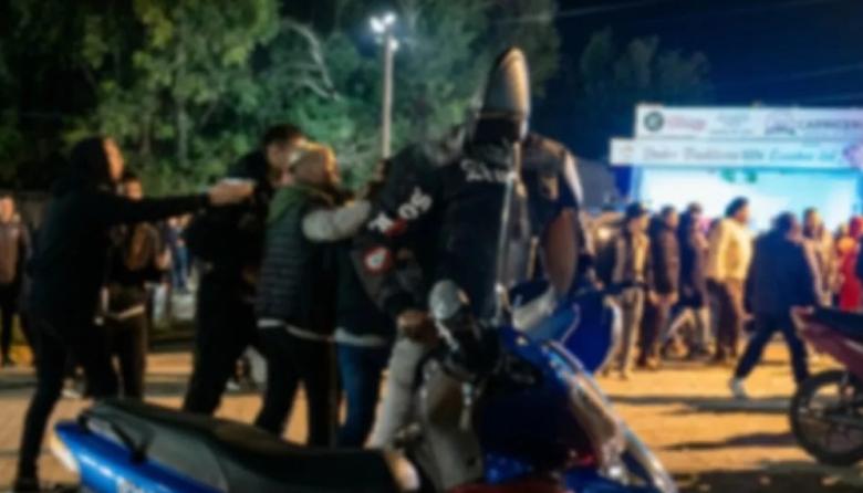 Graves incidentes en Miramar: ocho heridos y suspensión de la Fiesta de los Maleteros