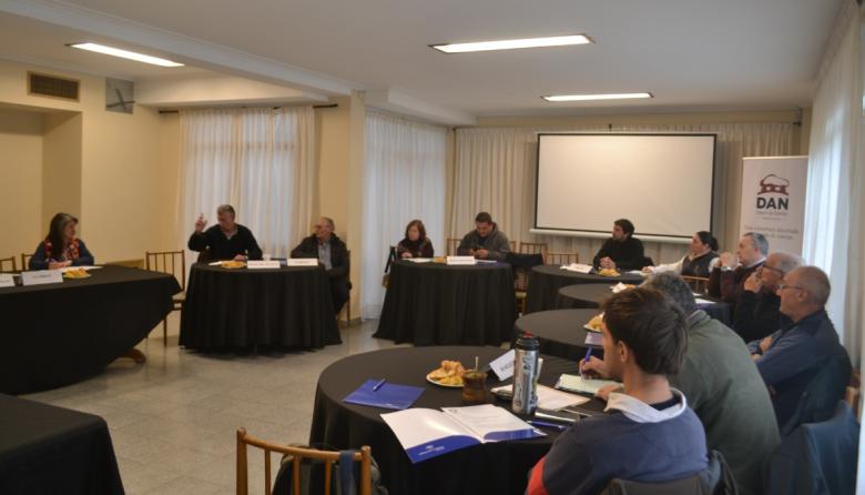 Rurales del sudeste alertaron por cambios en vacunación antiaftosa y regulación de semillas