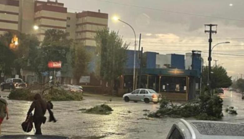 Alerta por tormentas fuertes en Necochea: viento, olas y posible ciclogénesis ponen el foco en la costa