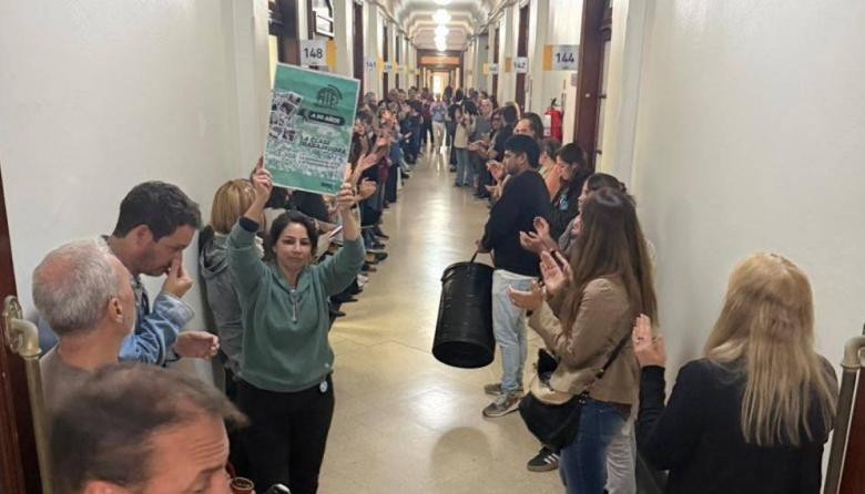 Conflicto en ARBA: ingenieros denuncian paralización y crece la tensión con el Gobierno bonaerense