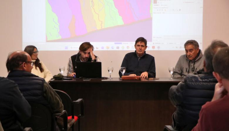 Gargaglione se reunió con productores afectados por las inundaciones y prometen reforzar obras hídricas