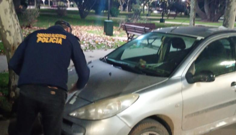 Allanamientos por venta de drogas en San Cayetano: aprehendieron a un hombre de 70 años