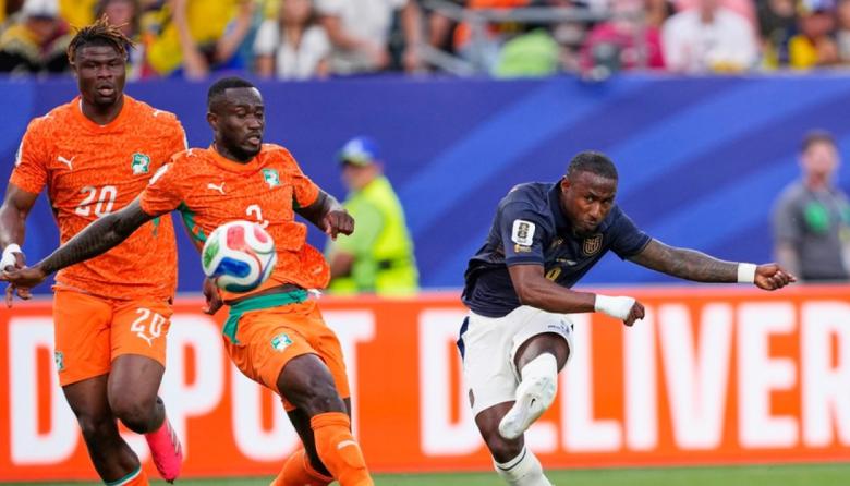Ecuador cayó sobre el final y se complicó: todos los resultados que dejó esta jornada del Mundial