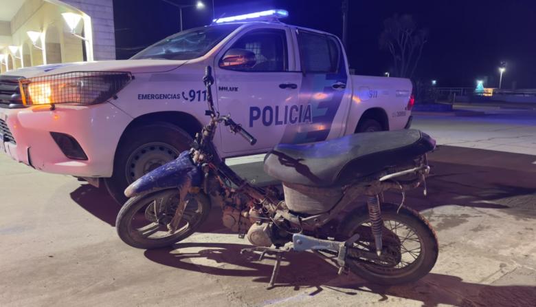 Maniobras peligrosas, escapes libres y tres motos secuestradas en la Rambla