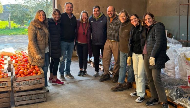 "Queremos ser un puente entre el alimento y la necesidad": la iniciativa que nació en Necochea para ayudar a cientos de familias