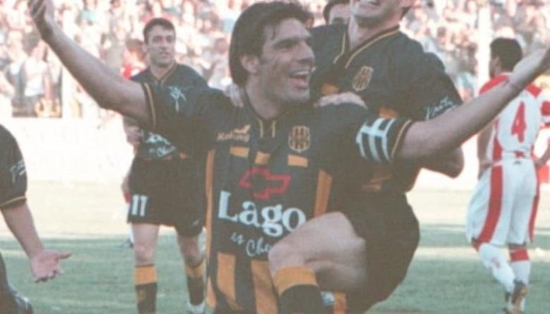 Murió Ceferino Díaz, emblema del fútbol necochense y héroe del ascenso de Olimpo