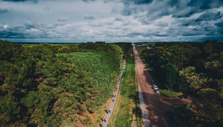 Niebla y ráfagas de hasta 50 km/h: así estará el martes en Necochea y Quequén