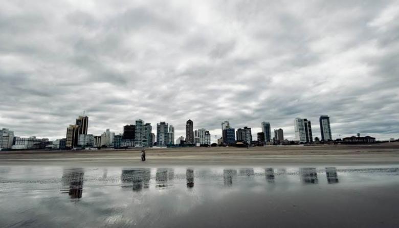 Arranca con lluvias y frío: así estará el tiempo este martes en Necochea
