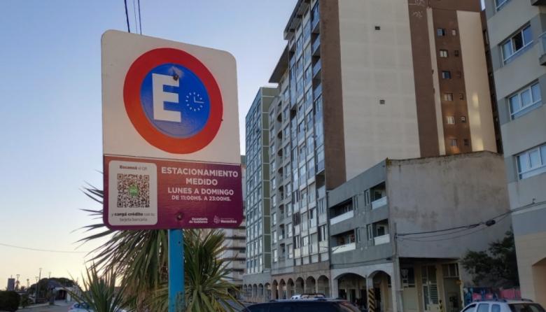 El Ejecutivo vetó la ordenanza que reducía el estacionamiento medido