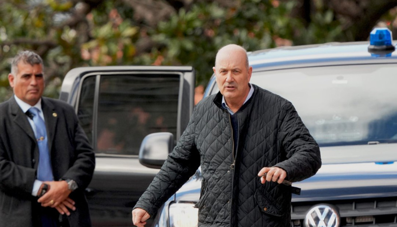 Sturzenegger perdió la pulseada con los prácticos y quedó fuera de la negociación