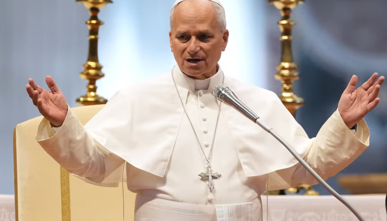 El Gobierno evalúa decretar asueto o feriado por la visita del papa León XIV a la Argentina