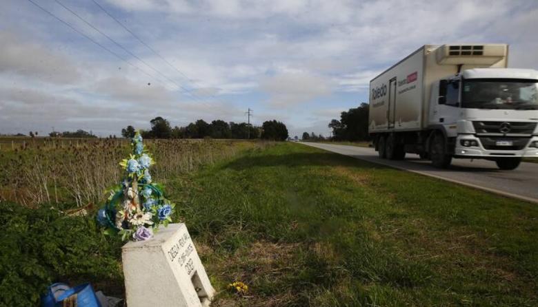 Ruta 88: un proyecto reabre el debate por la restricción de camiones los fines de semana largos