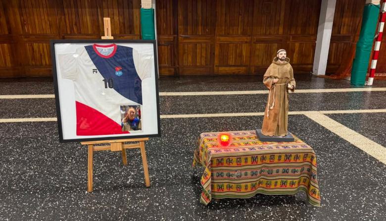 El colegio de Anita volvió a clases y le rindió un emotivo homenaje: “Su luz seguirá presente”