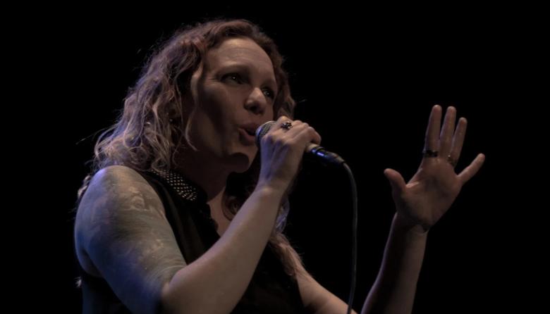 Ana Patané lleva la lírica del metal argentino hacia nuevos territorios sonoros
