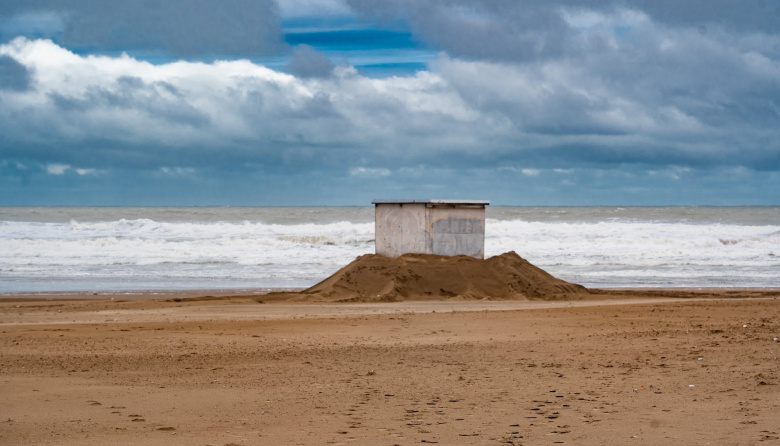 Sábado frío en Necochea y Quequén: máxima de 8 grados, chaparrones y viento