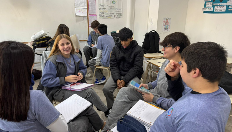 Redes, futuro y mirada ajena: jóvenes de Necochea presentan sus charlas TED-Ed