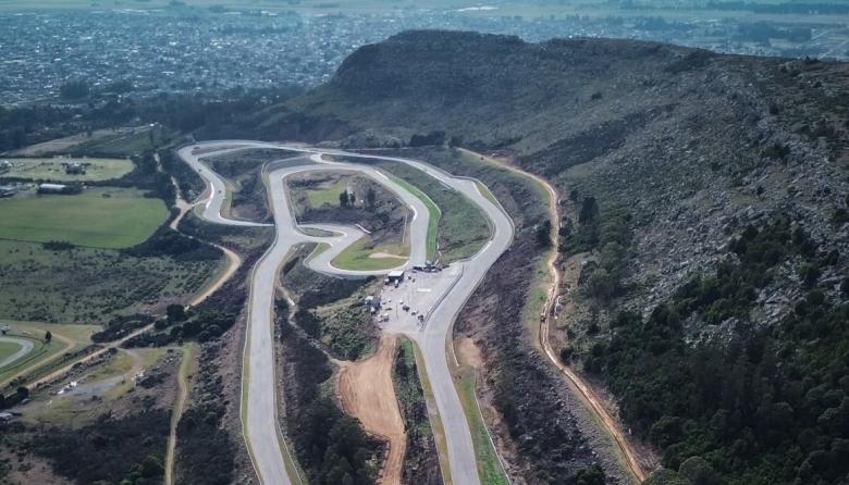 Balcarce recuperó el Fangio después de 15 años y vuelve al automovilismo nacional