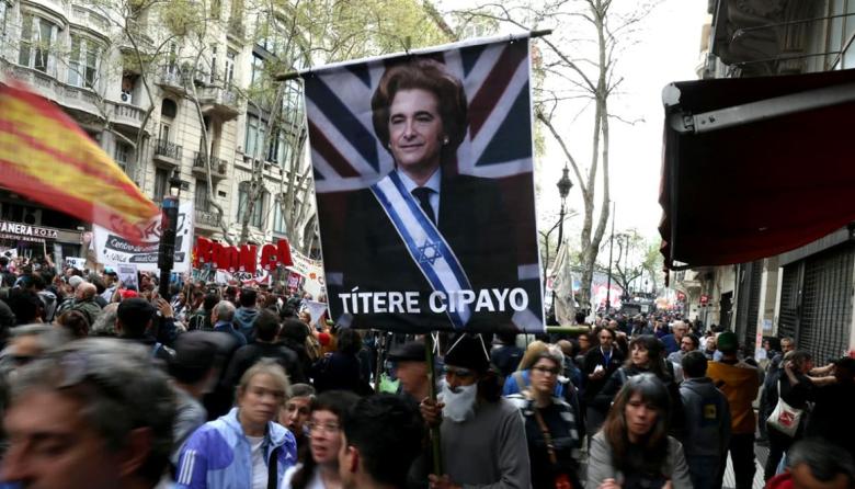 La Marcha de la Bronca se replicó en todo el país y también llegó a Necochea