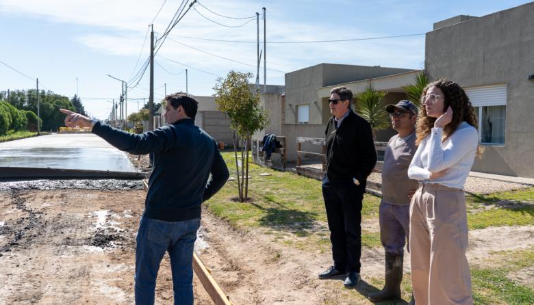 Cuatro cuadras nuevas de pavimento en San Cayetano: qué calles están en obra