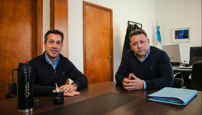 Ernesto Povilaitis asumió la presidencia de Puerto Quequén y comenzó su gestión
