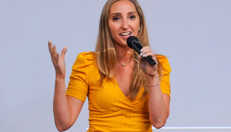 Julia Strada llega a Necochea con una charla que apunta al corazón del modelo económico