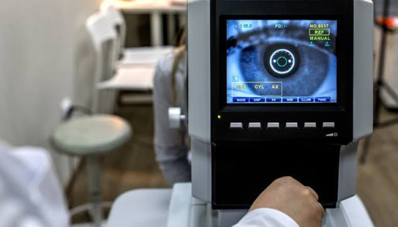 Control gratuito de retina en Quequén: este martes amplían la atención hasta las 20