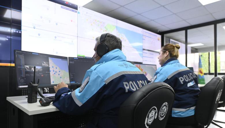 Un llamado al 911 por una discusión terminó con un detenido que tenía pedido de captura