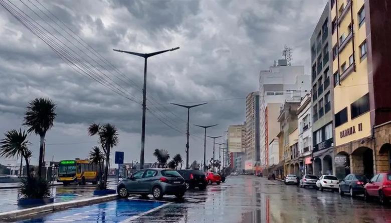 Tormentas y ráfagas de hasta 50 km/h: cómo estará el tiempo este jueves en Necochea