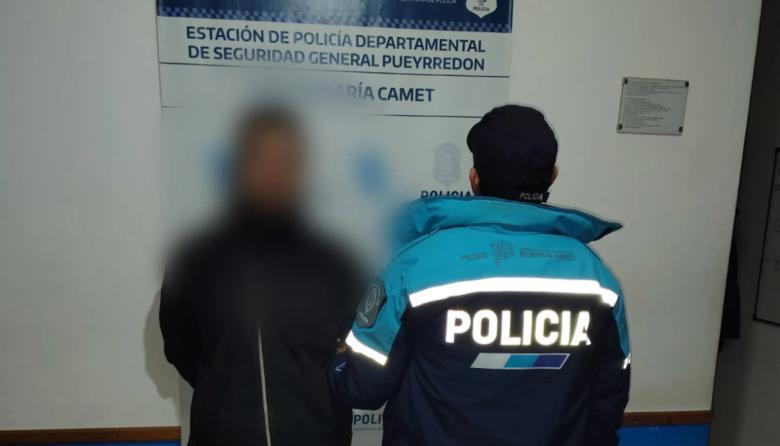 Ruta 2: detuvieron a un chofer de la línea 542 que llevaba un revólver calibre .32