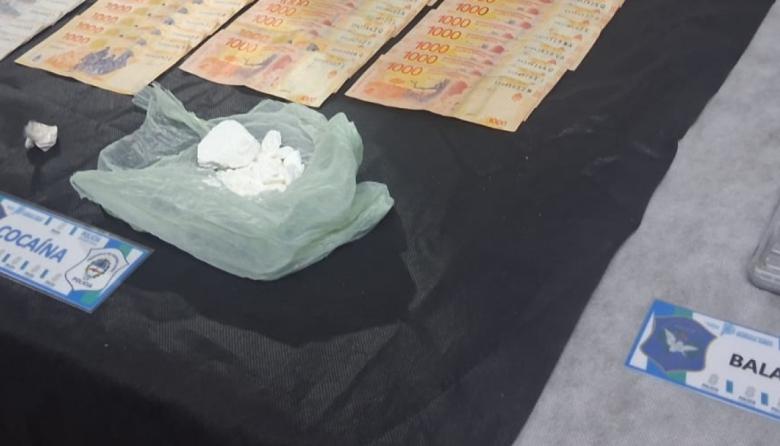 Un punto de venta de cocaína menos en Quequén: allanamiento y un detenido