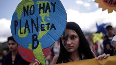 Necochea marcha contra la crisis climática y ecológica