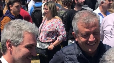 Gonzalo Diez dialogó con Emilio Monzó en La Plata