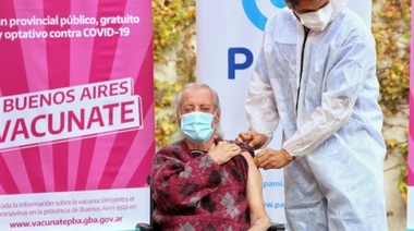 Ya se aplica el segundo refuerzo de la vacuna en provincia