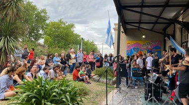 Muestra de plástica, del taller musical y feria de platos el viernes en la Escuela Municipal de Artes