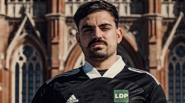 De Necochea a España: Renzo Fucile jugará en el CD Montcada gracias al “LinkedIn del Fútbol”